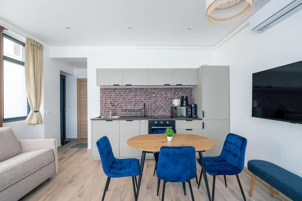 New 2 Br- 2 Bedroom In Paris 15 Eiffel Clim ภายนอก รูปภาพ